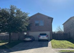 Pre-foreclosure in  CANDLELIGHT DR Leander, TX 78641