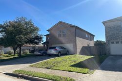 Pre-foreclosure in  CANDLELIGHT DR Leander, TX 78641