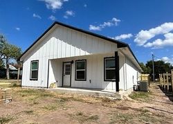 Pre-foreclosure in  E HUNTINGTON ST Beeville, TX 78102