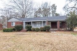 Pre-foreclosure in  WOODLAND DR Belton, SC 29627