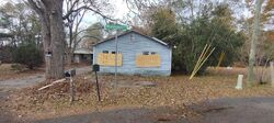 Pre-foreclosure in  WASHINGTON HTS Saint George, SC 29477