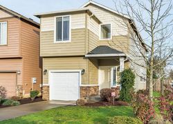 Pre-foreclosure in  SE 171ST AVE Portland, OR 97233