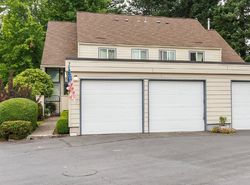 Pre-foreclosure in  NE VILLAGE SQUIRE AVE UNIT 10 Gresham, OR 97030