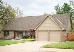 Pre-foreclosure in  E 13TH ST Edmond, OK 73034