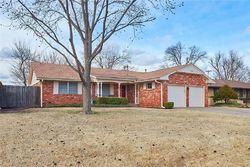 Pre-foreclosure in  N INDEPENDENCE AVE Oklahoma City, OK 73116