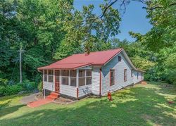 Pre-foreclosure in  ELM ST Tryon, NC 28782