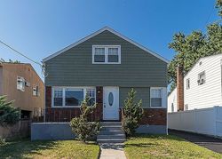 Pre-foreclosure in  W WINDSOR PKWY Oceanside, NY 11572