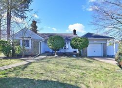 Pre-foreclosure in  BYRON AVE Elmont, NY 11003