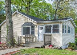 Pre-foreclosure in  NORTHWESTERN TRL Hopatcong, NJ 07843