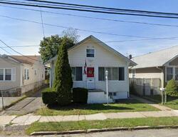 Pre-foreclosure in  HEIGHTS AVE Fair Lawn, NJ 07410