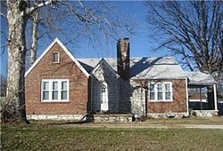 Pre-foreclosure in  REDMAN RD Saint Louis, MO 63138