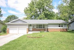 Pre-foreclosure in  N LONE PINE AVE Springfield, MO 65802