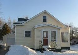 Pre-foreclosure in  2ND ST W Eveleth, MN 55734