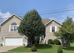 Pre-foreclosure in  MEADOWLAKE DR Radcliff, KY 40160