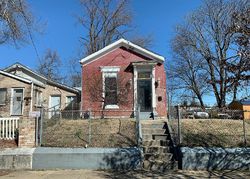 Pre-foreclosure in  W JEFFERSON ST Louisville, KY 40212