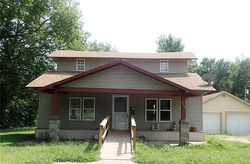 Pre-foreclosure Listing in E 2ND AVE GARNETT, KS 66032