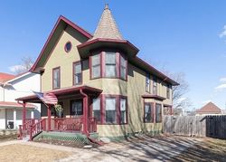 Pre-foreclosure in  9TH ST Des Moines, IA 50314