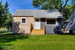 Pre-foreclosure in  59TH ST Urbandale, IA 50322