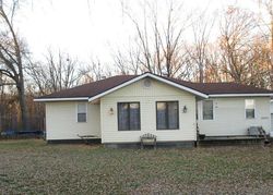 Pre-foreclosure in  OVERBECK LN Centralia, IL 62801