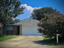 Pre-foreclosure in  MIZZEN LN Pensacola, FL 32507