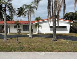 Pre-foreclosure in  SE 8TH CT Deerfield Beach, FL 33441