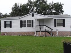 Pre-foreclosure in  NE 64TH AVE Ocala, FL 34470