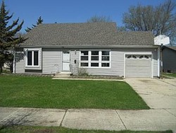 Pre-foreclosure in  ASHWOOD LN Aurora, IL 60506