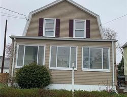 Pre-foreclosure in  WILLIAM ST West Haven, CT 06516