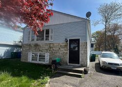 Pre-foreclosure in  GARIBALDI AVE Stratford, CT 06615