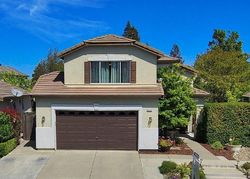 Pre-foreclosure in  CLOVERBROOK CIR Vacaville, CA 95687