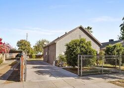 Pre-foreclosure in  L ST Bakersfield, CA 93304