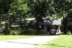 Pre-foreclosure in  PHADRAL PT Hot Springs National Park, AR 71913