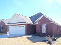 Pre-foreclosure in  BRITTANY DR S Elmore, AL 36025