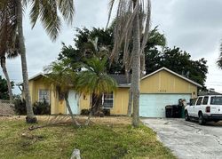  Sw Van Dyke St, Port Saint Lucie FL