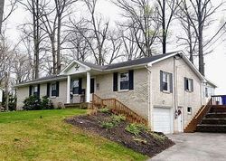 Pre-foreclosure in  EYSTER AVE Spring Grove, PA 17362