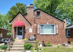 Pre-foreclosure in  RICHARD AVE Saint Louis, MO 63132