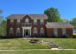 Pre-foreclosure in  SUMMERLYN DR Saint Louis, MO 63129