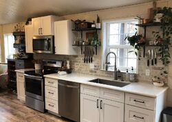 Pre-foreclosure in  NE 45TH ST Redmond, OR 97756