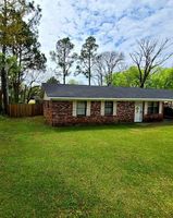 Pre-foreclosure in  TERRY RD Tupelo, MS 38801