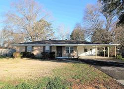 Pre-foreclosure in  FINKS HIDEAWAY RD Monroe, LA 71203