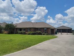 Pre-foreclosure in  COMMANCHE CT Thibodaux, LA 70301