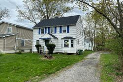 Pre-foreclosure in  E 341ST ST Eastlake, OH 44095