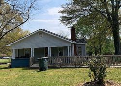 Pre-foreclosure in  DAWNVILLE RD NE Dalton, GA 30721