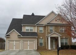 Pre-foreclosure in  LOOWIT FALLS WAY Braselton, GA 30517