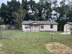 Pre-foreclosure in  DOLAN DR Cantonment, FL 32533