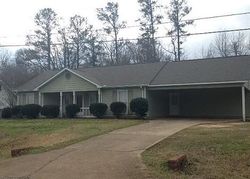 Pre-foreclosure in  LEE ROAD 916 Phenix City, AL 36870