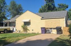 Pre-foreclosure in  S QUIVAS ST Denver, CO 80223