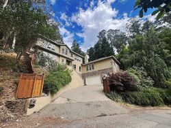 Pre-foreclosure in  PINEHAVEN RD Oakland, CA 94611