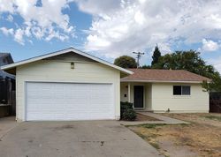 Pre-foreclosure in  CALISTOGA WAY Sacramento, CA 95841