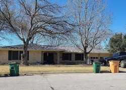 Pre-foreclosure in  PRESWYCK DR Austin, TX 78723